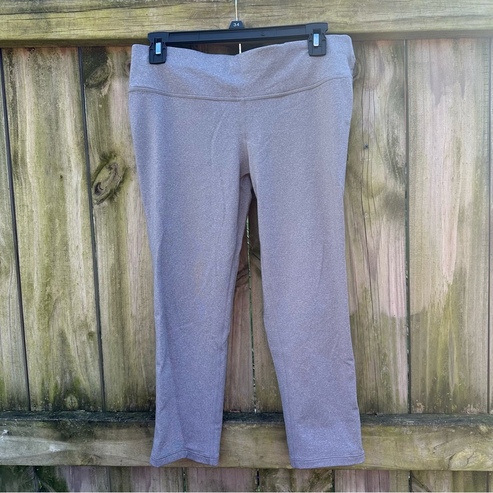 Prana Chakara Capri Legging Heather Gray Size Medium‎